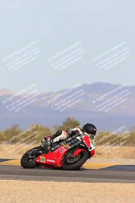 media/Feb-08-2025-CVMA (Sat) [[fcc6d2831a]]/Race 11-Amateur Supersport Open/